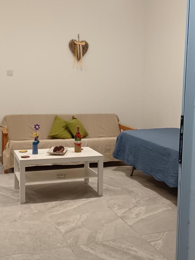 Andri' S Place Paphos Luaran gambar